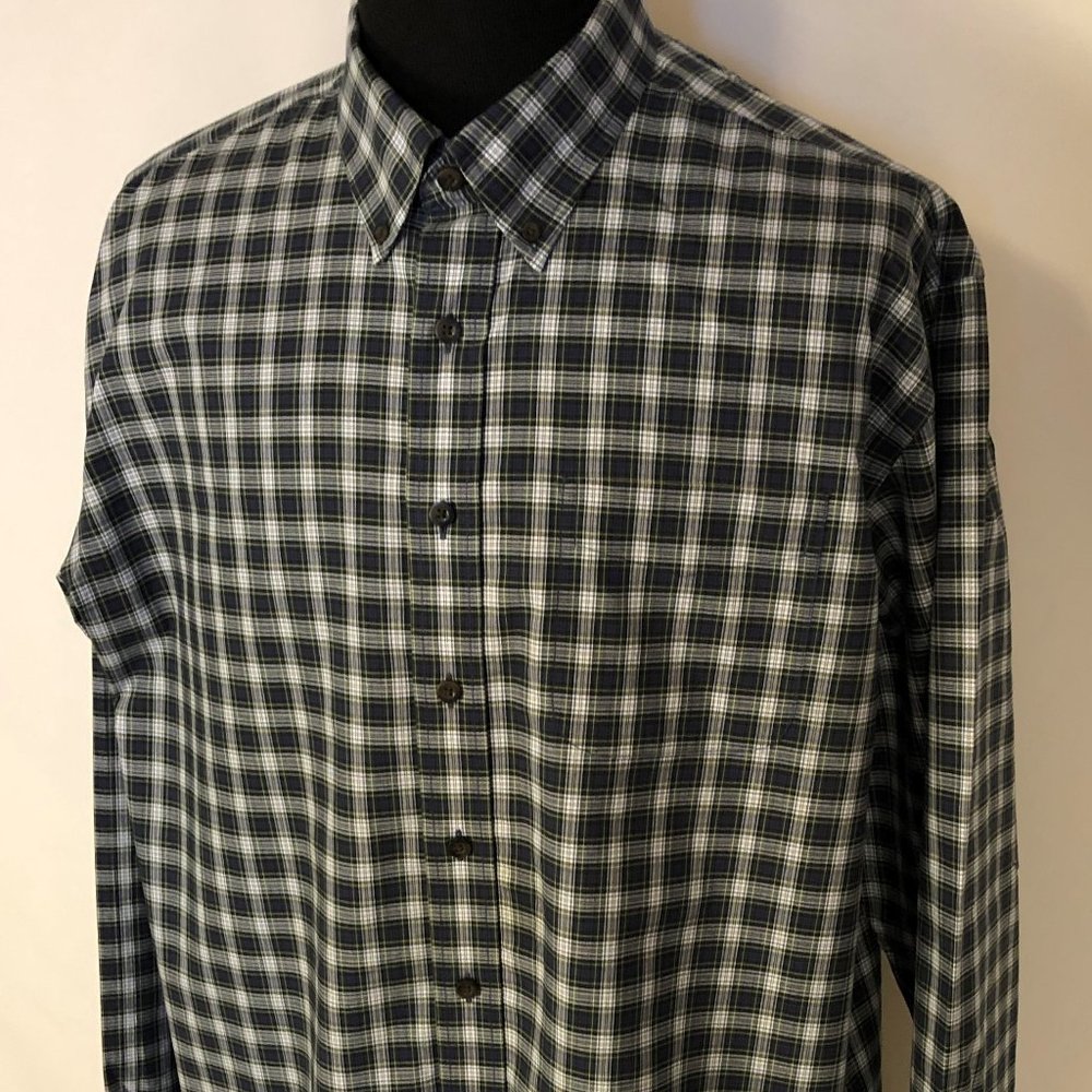 L.L. Bean Wrinkle Resistant Men's XXL-Tall Shirt